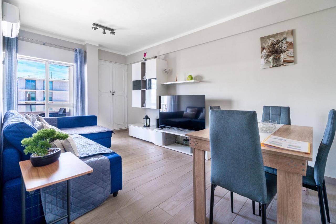 Beachfront Apartment In Armacao Armação de Pêra Buitenkant foto
